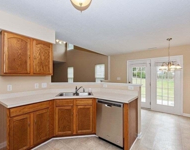 2101 Great Bend Drive - Photo Thumbnail 7