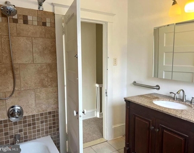 303 E Vernon Road - Photo Thumbnail 15