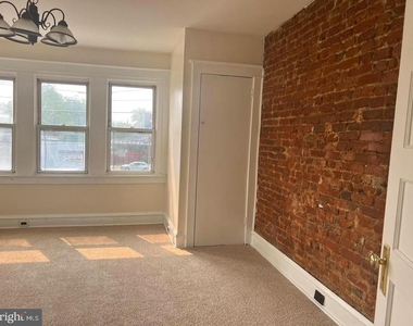 303 E Vernon Road - Photo Thumbnail 13