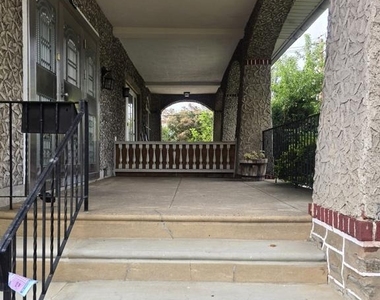 4202 Tyson Avenue - Photo Thumbnail 2