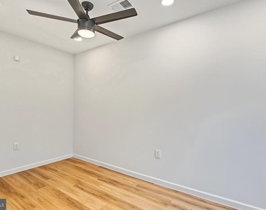 1242 N 15th Street - Photo Thumbnail 19