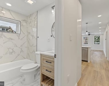 1242 N 15th Street - Photo Thumbnail 14