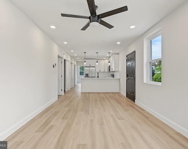 1242 N 15th Street - Photo Thumbnail 1