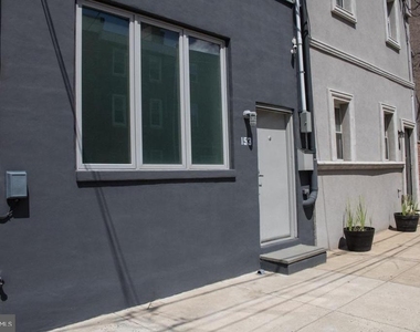 153 Richmond Street - Photo Thumbnail 1