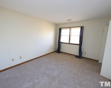 615 W Main Street - Photo Thumbnail 10