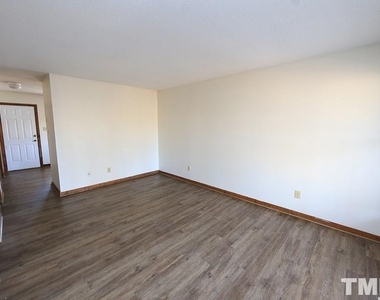 615 W Main Street - Photo Thumbnail 4