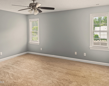 3108 Summer Oaks Drive - Photo Thumbnail 17