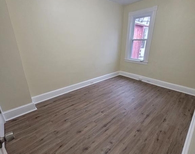 39 S New Dorwart Street - Photo Thumbnail 5
