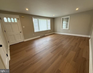 248 E Main Street - Photo Thumbnail 1