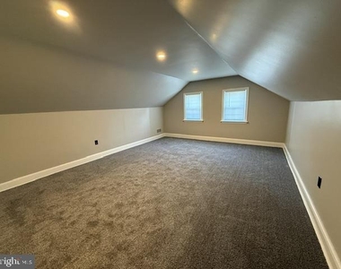248 E Main Street - Photo Thumbnail 10