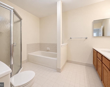 382 Andover Place - Photo Thumbnail 7