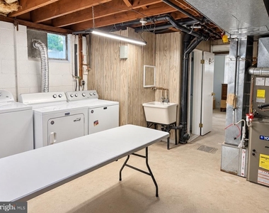 506 Green Valley Road - Photo Thumbnail 11