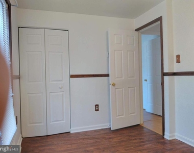 320 E High Street - Photo Thumbnail 25