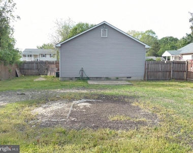 320 E High Street - Photo Thumbnail 39