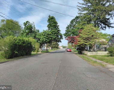 320 E High Street - Photo Thumbnail 30