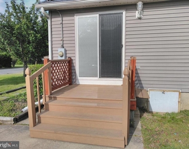 320 E High Street - Photo Thumbnail 28