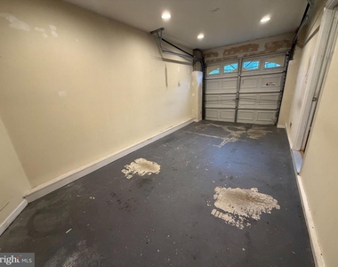 2102 E Oak Road - Photo Thumbnail 20