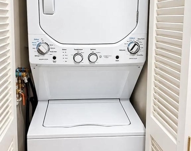 1294 Cooper Street - Photo Thumbnail 10