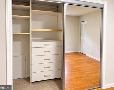 1294 Cooper Street - Photo Thumbnail 13