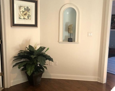 304 Crescent Drive - Photo Thumbnail 44