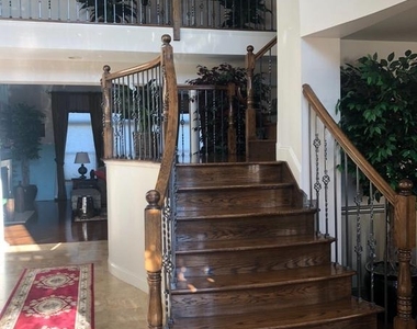 304 Crescent Drive - Photo Thumbnail 40