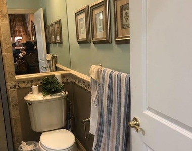 304 Crescent Drive - Photo Thumbnail 33