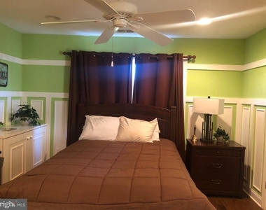304 Crescent Drive - Photo Thumbnail 27