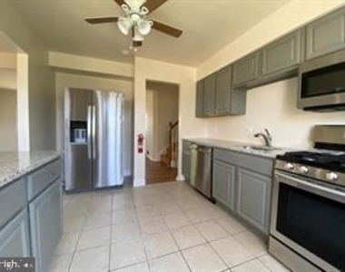 902 Woodlane Road - Photo Thumbnail 1
