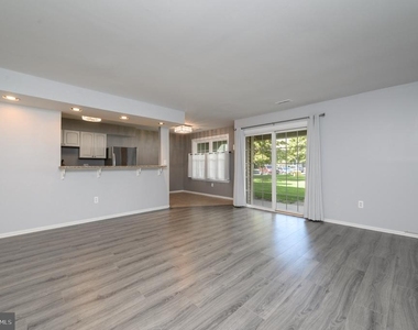 26 Provincetown Drive - Photo Thumbnail 4