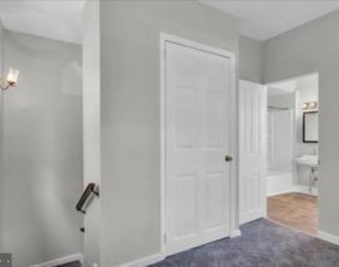 34 W Broad Street - Photo Thumbnail 9