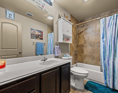 1315 Lantana Ct - Photo Thumbnail 30