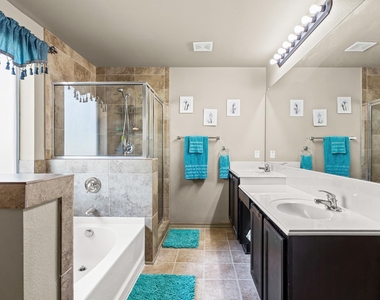 1315 Lantana Ct - Photo Thumbnail 22