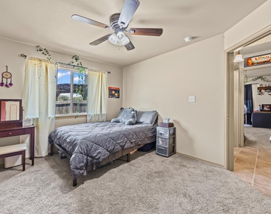 1315 Lantana Ct - Photo Thumbnail 25