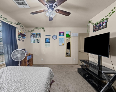 1315 Lantana Ct - Photo Thumbnail 29