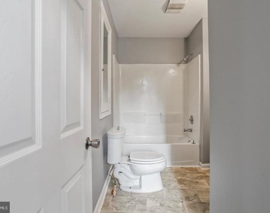 655 S Potomac Street - Photo Thumbnail 6
