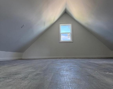 3809 Main Street - Photo Thumbnail 10