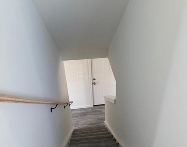 3809 Main Street - Photo Thumbnail 6