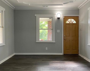 24 Chamber Avenue - Photo Thumbnail 1