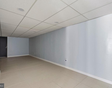 9317 Woodberry Street - Photo Thumbnail 33