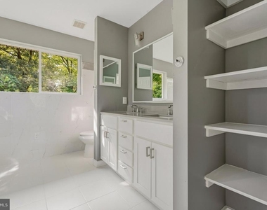 9317 Woodberry Street - Photo Thumbnail 29