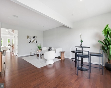 14658 Hawley Lane - Photo Thumbnail 11