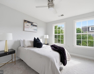 14658 Hawley Lane - Photo Thumbnail 15