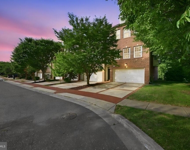 14658 Hawley Lane - Photo Thumbnail 1
