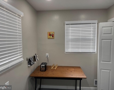 8315 Navahoe Drive - Photo Thumbnail 14