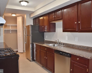 10246 Prince Place - Photo Thumbnail 3