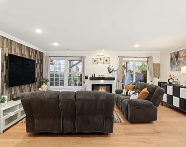 13407 Silver Moon Way - Photo Thumbnail 24