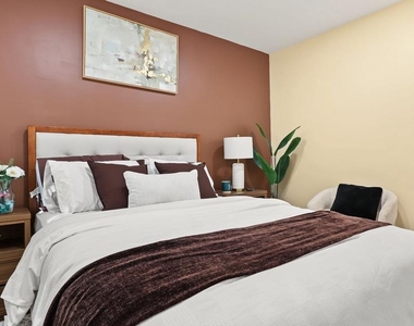 13407 Silver Moon Way - Photo Thumbnail 23