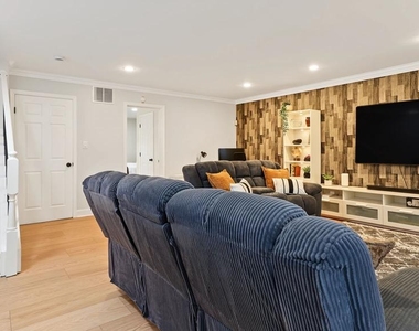 13407 Silver Moon Way - Photo Thumbnail 28