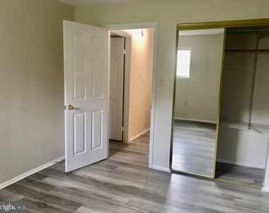 18730 Walkers Choice Road - Photo Thumbnail 32
