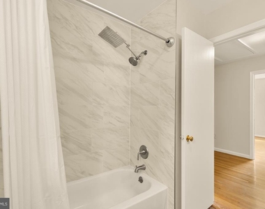 11000 Rosemont Drive - Photo Thumbnail 22